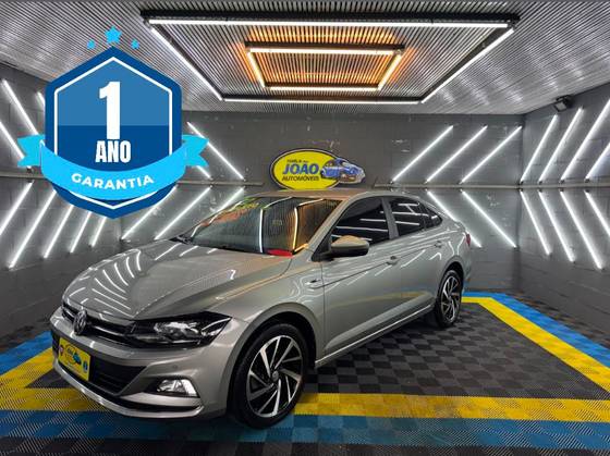 VOLKSWAGEN VIRTUS 1.0 200 TSI HIGHLINE AUTOMÁTICO