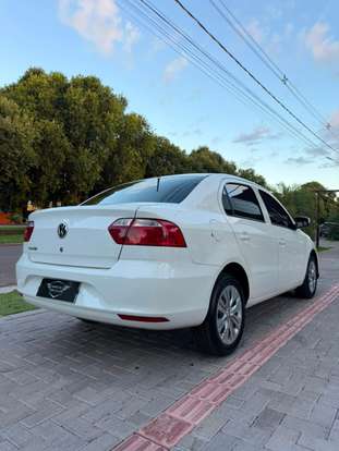 VOLKSWAGEN-VOYAGE-1.0 12V MPI TOTALFLEX 4P MANUAL VOLKSWAGEN-VOYAGE-2022