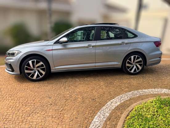 VOLKSWAGEN-JETTA-2.0 350 TSI GASOLINA GLI DSG VOLKSWAGEN-JETTA-2020