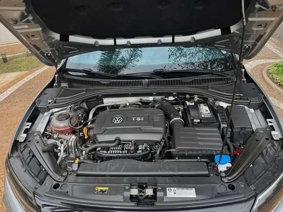 VOLKSWAGEN-JETTA-2.0 350 TSI GASOLINA GLI DSG VOLKSWAGEN-JETTA-2020