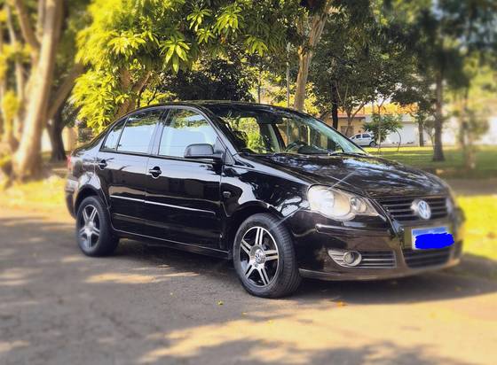 VOLKSWAGEN POLO SEDAN 1.6 MI 8V FLEX 4P MANUAL