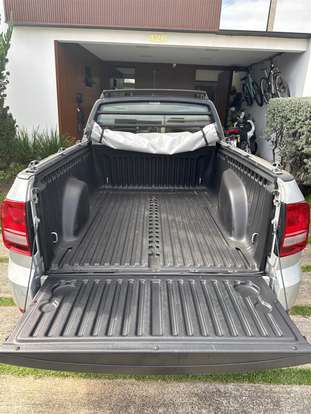 VOLKSWAGEN-SAVEIRO-2023