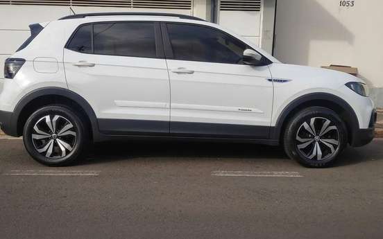 VOLKSWAGEN-T-CROSS-2023