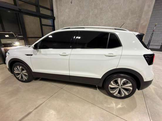 VOLKSWAGEN-T-CROSS-1.4 250 TSI TOTAL FLEX HIGHLINE AUTOMÁTICO VOLKSWAGEN-T-CROSS-2019