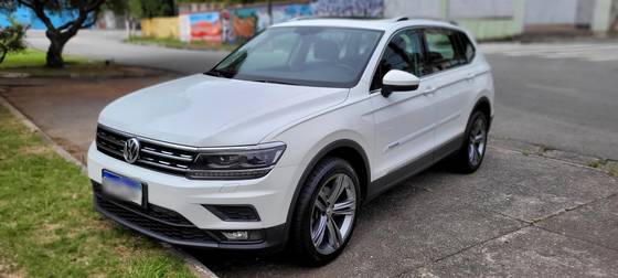 VOLKSWAGEN TIGUAN 1.4 250 TSI TOTAL FLEX ALLSPACE COMFORTLINE TIPTRONIC