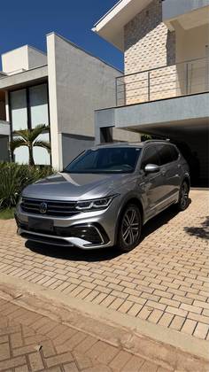 VOLKSWAGEN TIGUAN 2.0 300 TSI GASOLINA ALLSPACE R-LINE AUTOMÁTICO