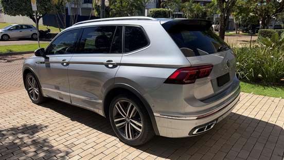 VOLKSWAGEN-TIGUAN-2024