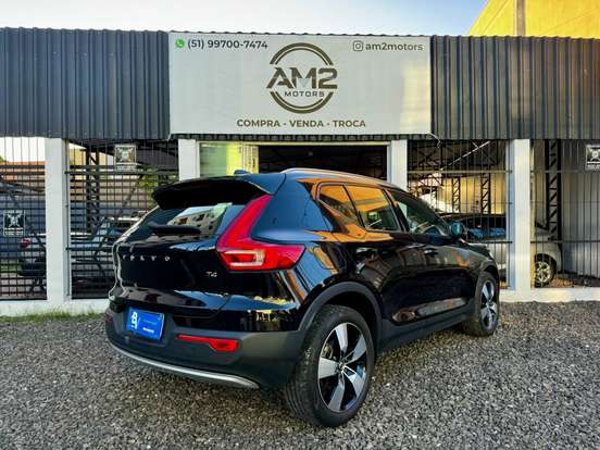 VOLVO-XC40-2.0 T4 GASOLINA MOMENTUM GEARTRONIC VOLVO-XC40-2020