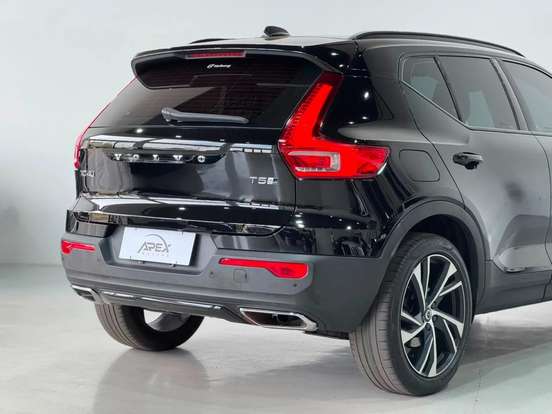 VOLVO-XC40-2.0 T5 GASOLINA R-DESIGN AWD GEARTRONIC VOLVO-XC40-2019