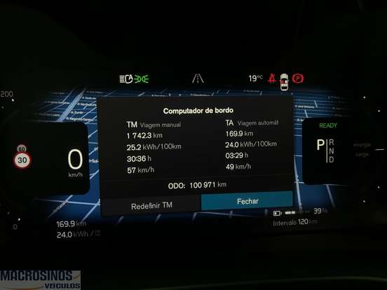 VOLVO-XC40-P8 RECHARGE ELECTRIC BEV PURE AWD VOLVO-XC40-2021