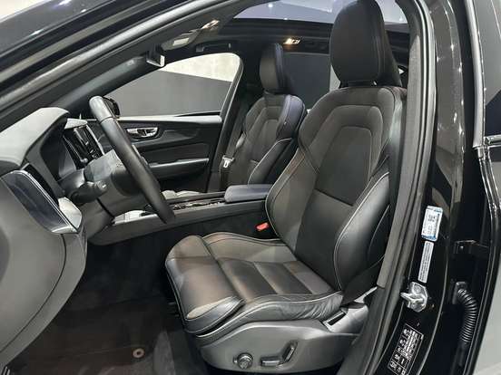 VOLVO-XC60-2.0 T8 HYBRID R-DESIGN AWD GEARTRONIC VOLVO-XC60-2021