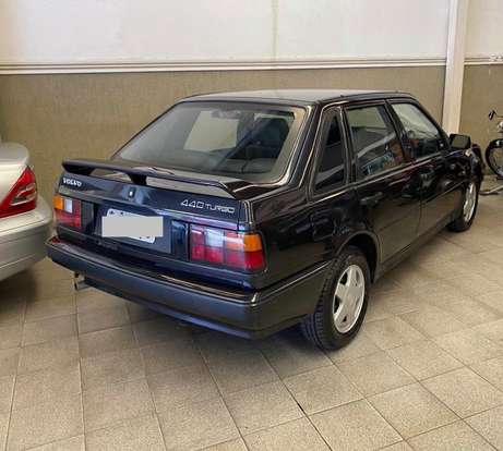 VOLVO-440-1992