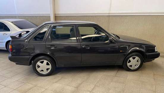 VOLVO-440-1992
