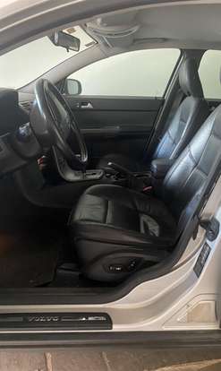 VOLVO-S40-2006