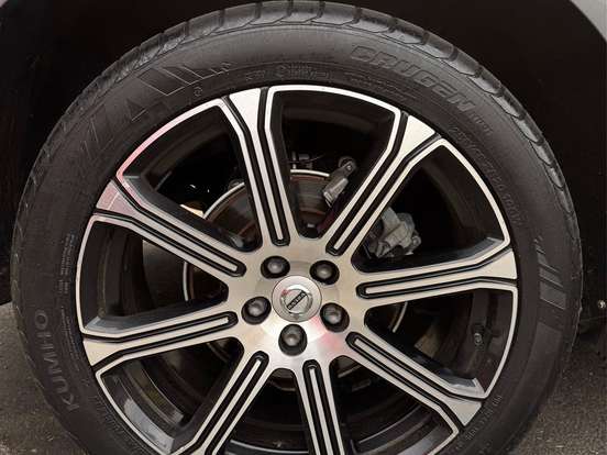 VOLVO-XC60-2.0 T5 GASOLINA INSCRIPTION AWD GEARTRONIC VOLVO-XC60-2018