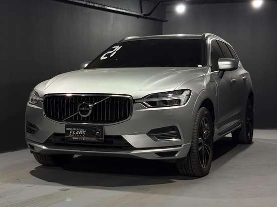 VOLVO-XC60-2.0 T8 HYBRID MOMENTUM AWD GEARTRONIC VOLVO-XC60-2020