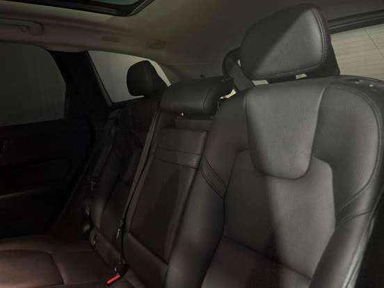 VOLVO-XC60-2.0 T8 HYBRID MOMENTUM AWD GEARTRONIC VOLVO-XC60-2020