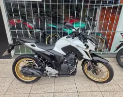 YAMAHA FZ25 FAZER CONNECTED ABS YAMAHA FZ25 FAZER CONNECTED ABS