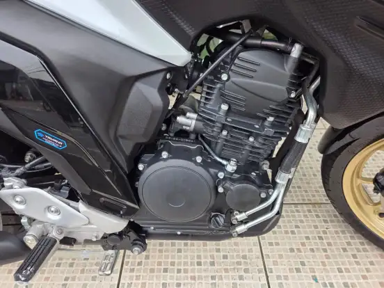 YAMAHA-FZ25 FAZER CONNECTED ABS YAMAHA-FZ25 FAZER CONNECTED ABS-2025