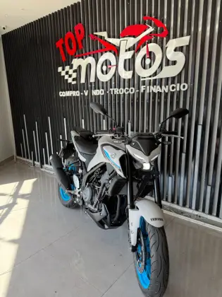 YAMAHA MT-03 CONNECTED ABS YAMAHA MT-03 CONNECTED ABS
