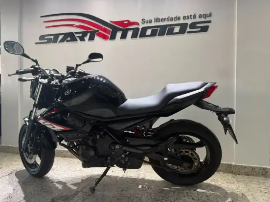 YAMAHA-XJ6 N-2011