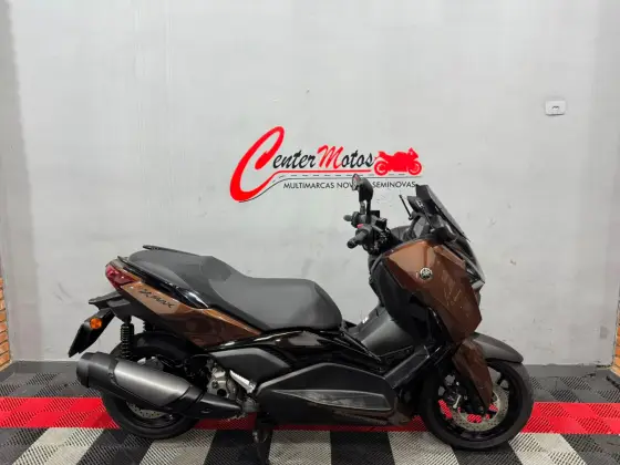 YAMAHA XMAX 300 CONNECTED ABS YAMAHA XMAX 300 CONNECTED ABS