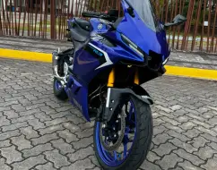 YAMAHA YZF R3 ABS CONNECTED YAMAHA YZF R3 ABS CONNECTED
