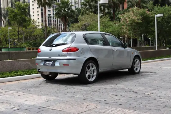 ALFA ROMEO 147 2.0 16V GASOLINA 4P AUTOMÁTICO