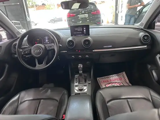 AUDI-A3-2020