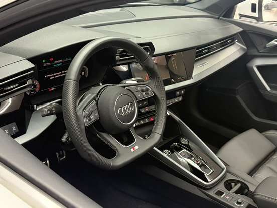 AUDI-A3-2.0 40 TFSI GASOLINA SPORTBACK PERFORMANCE BLACK S-TRONIC AUDI-A3-2025