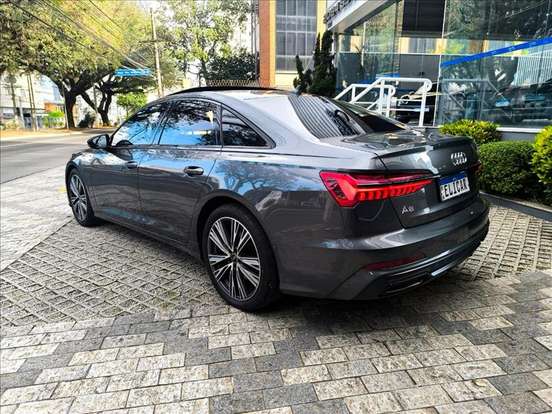 AUDI-A6-2020