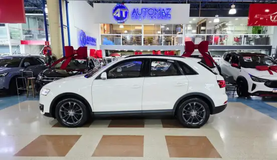 AUDI-Q3-2015