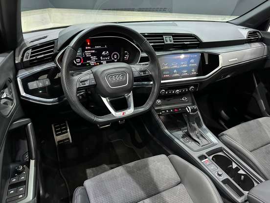 AUDI-Q3-2.0 40 TFSI GASOLINA SPORTBACK PERFORMANCE BLACK QUATTRO TIPTRONIC AUDI-Q3-2023