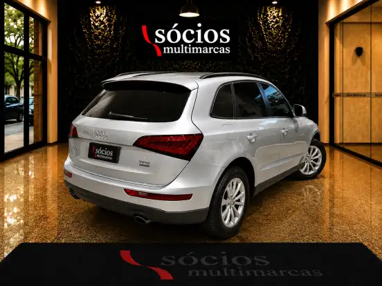 AUDI-Q5-2015