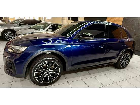 AUDI-Q5-2023
