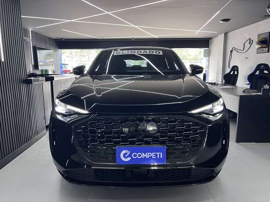 AUDI-Q5-2025