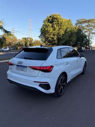 AUDI-A3-2021