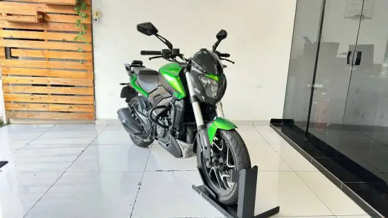 BAJAJ DOMINAR 400 