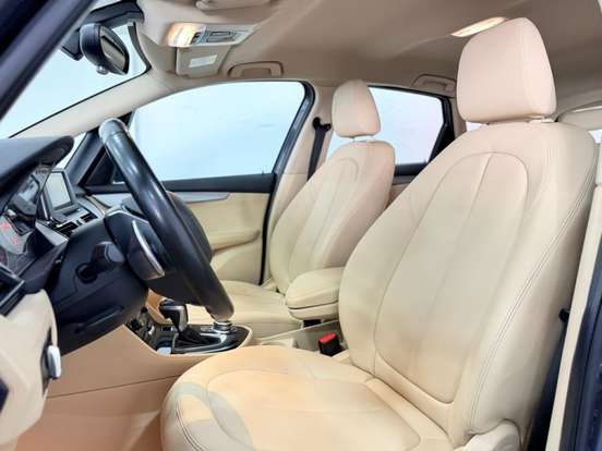 BMW-220i-2.0 CAT GP 16V TURBO ACTIVEFLEX 4P AUTOMÁTICO BMW-220i-2017