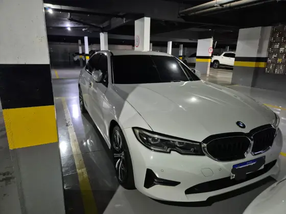 BMW 320i 2.0 16V TURBO GASOLINA GP AUTOMÁTICO