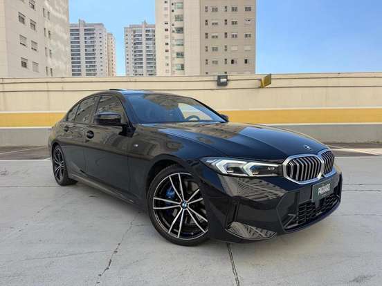 BMW-320i-2023