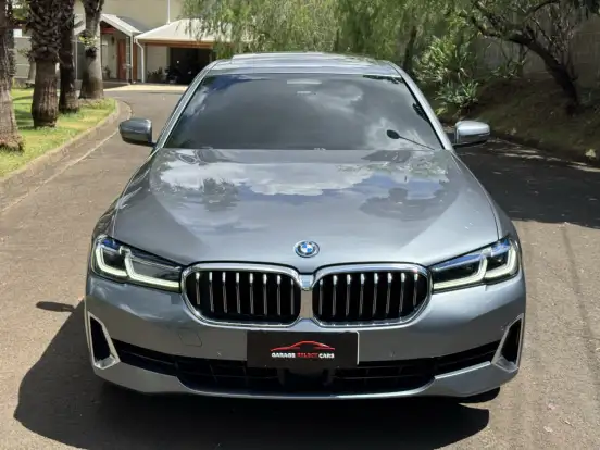 BMW-530e-2.0 16V TWINPOWER HÍBRIDO LUXURY AUTOMÁTICO BMW-530e-2022