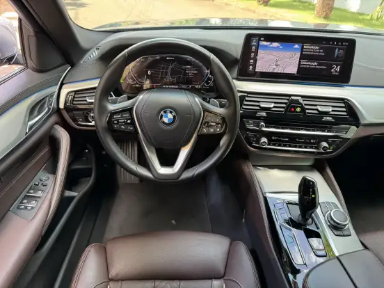 BMW-530e-2.0 16V TWINPOWER HÍBRIDO LUXURY AUTOMÁTICO BMW-530e-2022