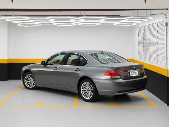 BMW-745i-4.4 SEDAN 32V GASOLINA 4P AUTOMÁTICO BMW-745i-2002