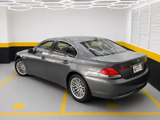 BMW-745i-4.4 SEDAN 32V GASOLINA 4P AUTOMÁTICO BMW-745i-2002
