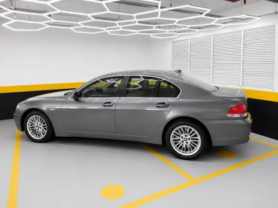 BMW-745i-4.4 SEDAN 32V GASOLINA 4P AUTOMÁTICO BMW-745i-2002