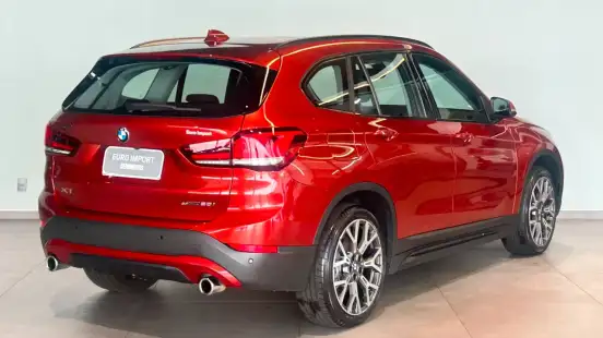 BMW-X1-2.0 16V TURBO ACTIVEFLEX SDRIVE20I X-LINE 4P AUTOMÁTICO BMW-X1-2022