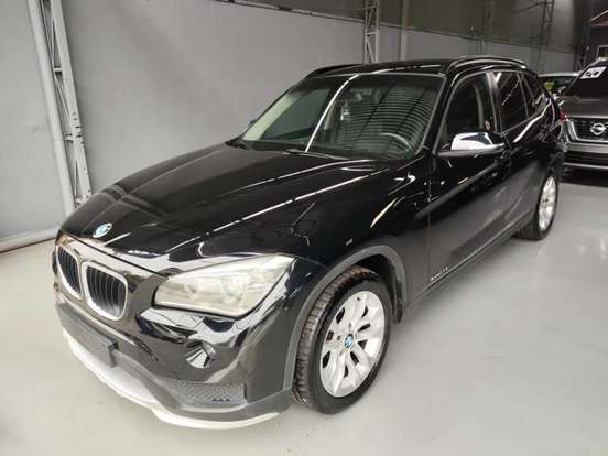 BMW-X1-2014