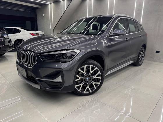 BMW X1 2.0 16V TURBO ACTIVEFLEX SDRIVE20I X-LINE 4P AUTOMÁTICO