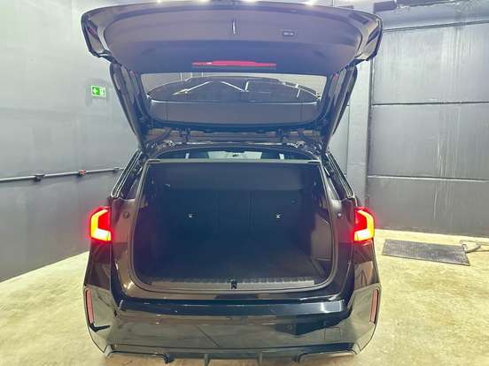 BMW-X1-2024